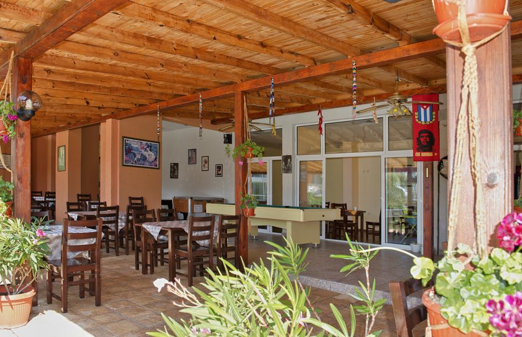 Crown And Imperial Apartments Sveti Vlas Exterior foto